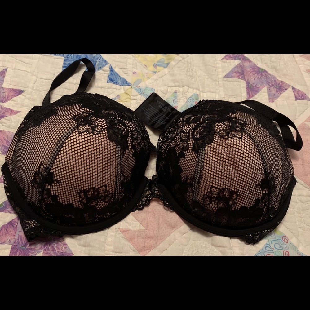 Torrid 40DD bra black lace worn twice